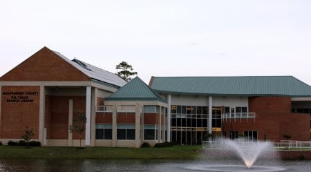 New Caney Library